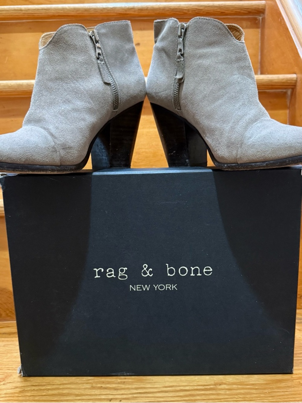 Rag & Bone Margot Gray Suede Ankle Booties with Block Heel Size 39.5